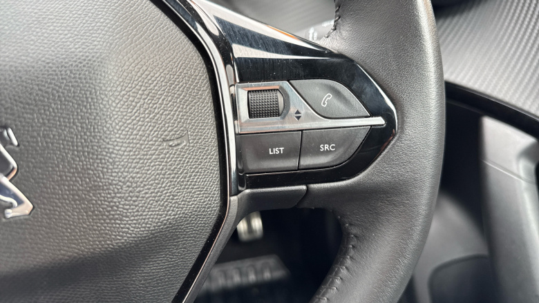 Peugeot 2008 1.2 PureTech 130 Allure Premium+ 5dr Petrol Estate